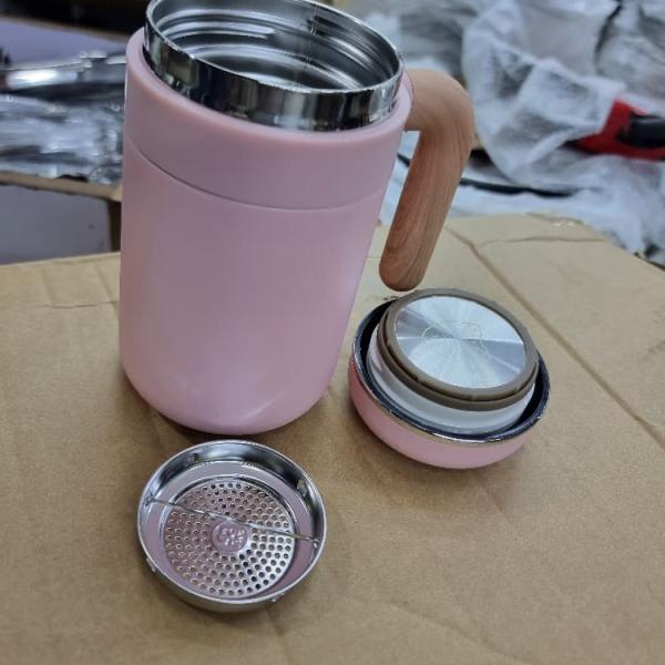 Temperature Vacuum cups with wooden handles
