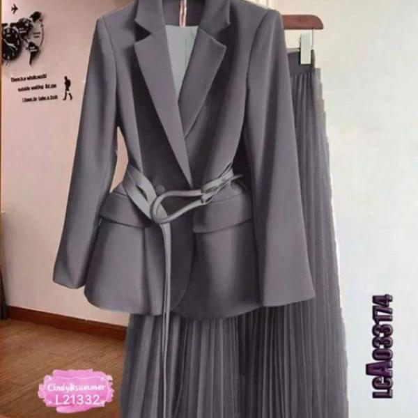 Beautiful and classy two piece cloth